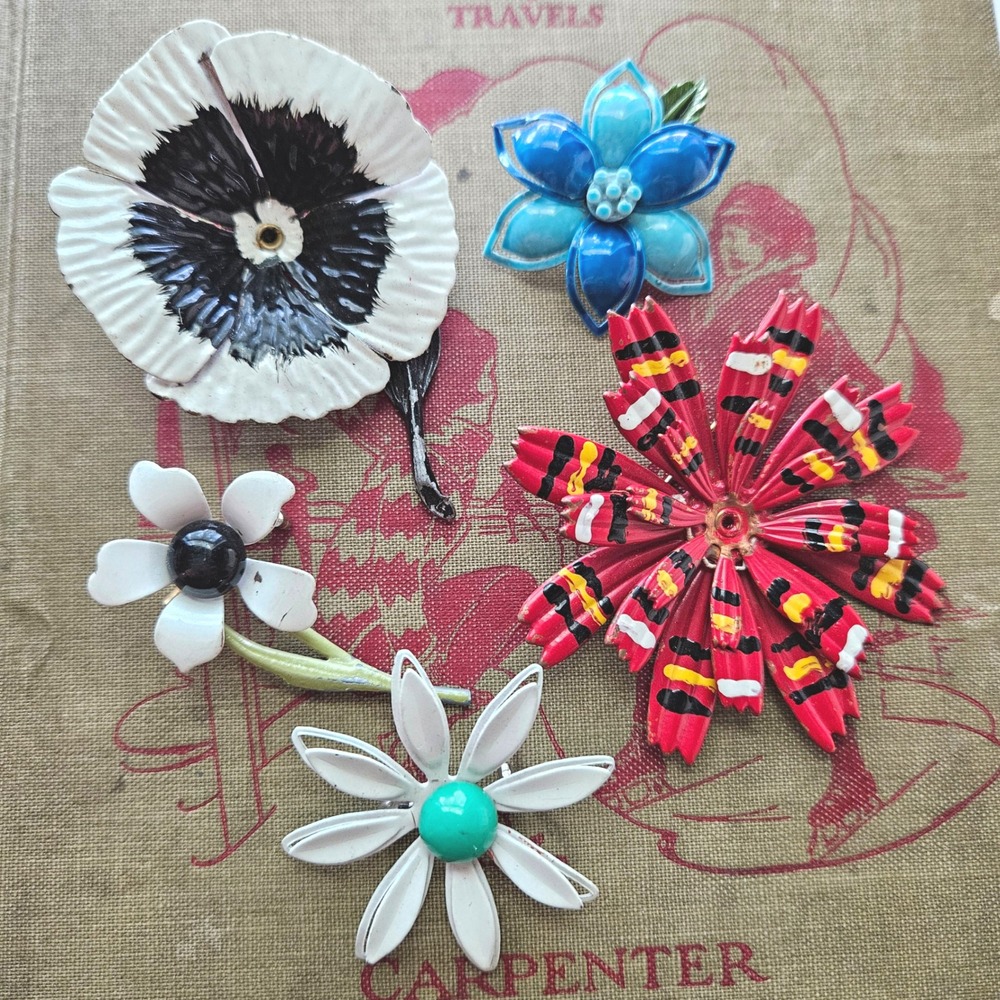 Vtg 60s 70s Enamel Flower Brooch Lot 5pc Retro Floral Pins Pansy Daisy